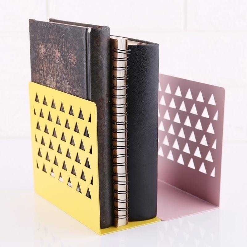 lecture-facile Serre-livre Serre livre motif triangle