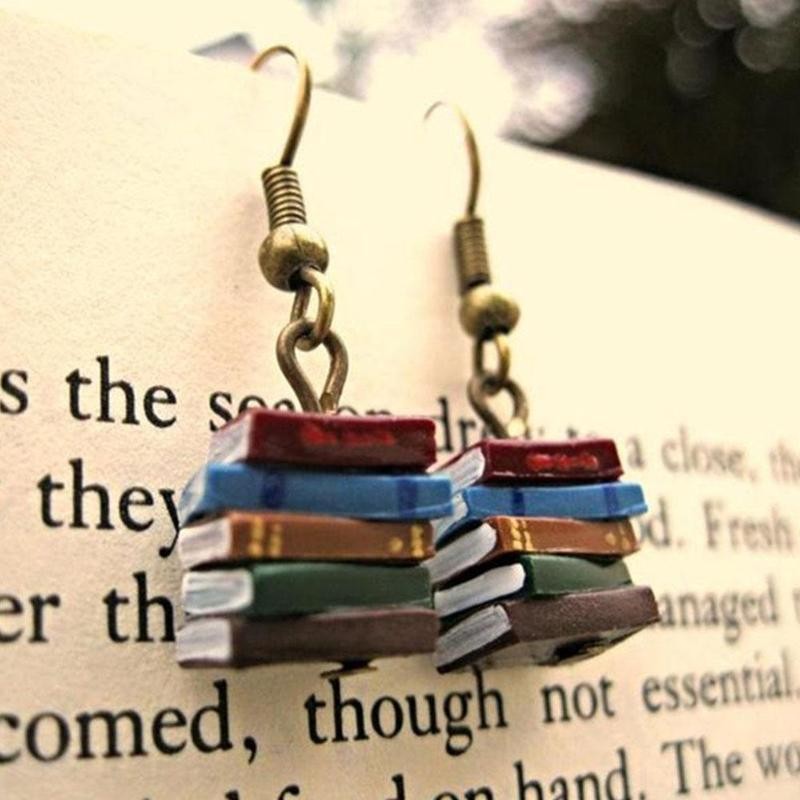 Boucles d'oreilles livres